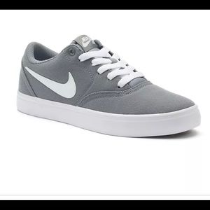 Nike SB Check Solar Soft Size 6